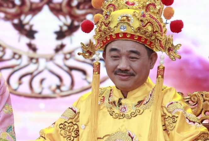 NSƯT Chí Trung bất ngờ để lộ người đóng vai Ngọc Hoàng của Táo quân 2021? Khán giả vẫn xôn xao trước thông tin NSƯT Quốc Khánh không tiếp tục đóng vai Ngọc Hoàng