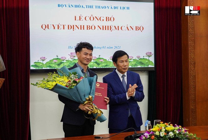 NSƯT Xuân Bắc được bổ nhiệm Giám đốc Nhà hát Kịch Việt Nam NSƯT Xuân Bắc chính thức trở thành Giám đốc Nhà hát Kịch Việt Nam