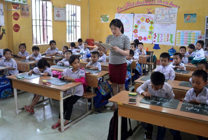 Đề xuất bổ sung thêm hơn 20.000 biên chế giáo viên mầm non Đề xuất bổ sung 20.300 biên chế giáo viên mầm non