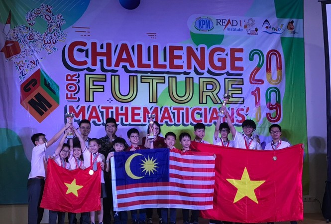 Việt Nam giành 10 Huy chương Vàng tại cuộc thi Thử thách nhà Toán học tương lai Đoàn học sinh Việt Nam tham dự cuộc thi