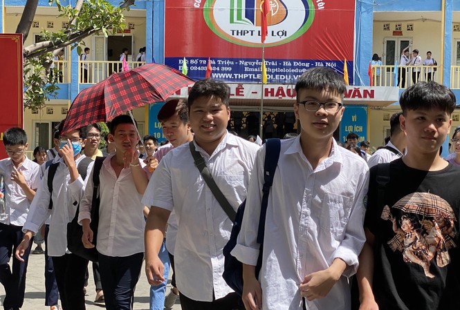 Dự kiến ngày công bố điểm thi vào lớp 10 ở Hà Nội Thí sinh thi xong bài thi môn Toán sáng nay.