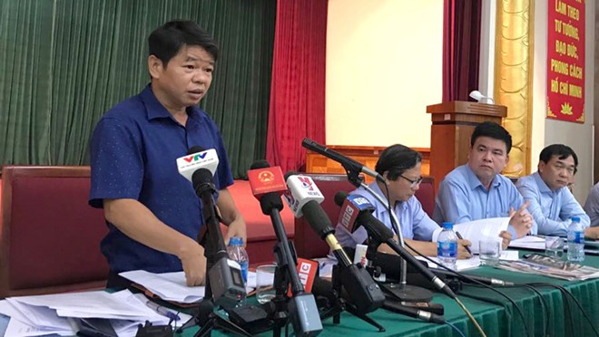 Ông Nguyễn Văn Tốn mất chức Tổng Giám đốc Công ty nước sạch sông Đà Ông Nguyễn Văn Tốn trả lời báo chí mới đây