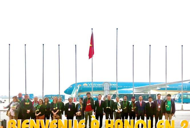 Hà Nội đón những vị khách quốc tế đầu tiên của năm 2020 Sở Du lịch Hà Nội đón những vị khách quốc tế đầu tiên đến Hà Nội năm 2020.