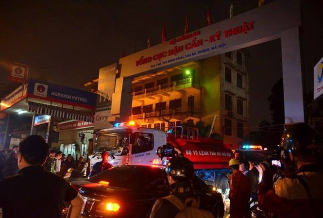 Cháy lớn tại 199 Minh Khai, Hà Nội Cháy lớn tại 199 Minh Khai, Hà Nội