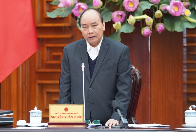 Không để ai phải ở lại bến xe, bến tàu khi Tết đến Thủ tướng Nguyễn Xuân Phúc phát biểu tại cuộc họp (ảnh Q.H)
