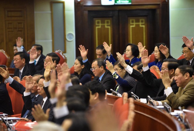 Tiêu chuẩn Uỷ viên Bộ Chính trị, Ban Bí thư: Không tham nhũng, tham vọng quyền lực Khai mạc Hội nghị T.Ư 12 (ảnh N.B)