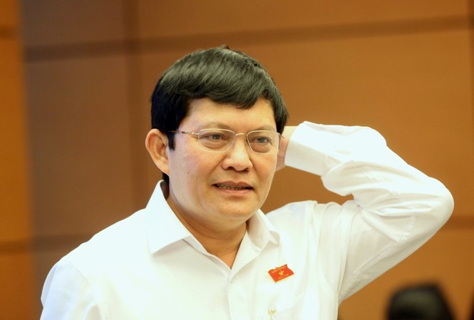 Quốc hội bãi nhiệm tư cách đại biểu đối với ông Phạm Phú Quốc ĐBQH Phạm Phú Quốc