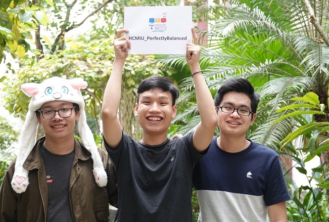 Chàng trai đoạt Huy chương Vàng cuộc thi lập trình sinh viên quốc tế Chàng trai đoạt Huy chương Vàng cuộc thi lập trình sinh viên quốc tế