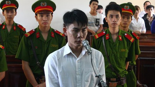 Thiếu nữ 19 tuổi bị giết, hiếp ngay tại phòng trọ Bị cáo Mến tại Tòa