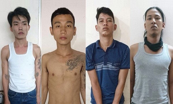 Dàn cảnh trộm đồ của du khách nước ngoài ở công viên 4 nghi can tại cơ quan công an