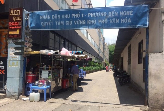 Cầm điện thoại Vertu trị giá 600 triệu đi bộ bị cướp giật mất Con hẻm 11A nơi xảy ra vụ cướp