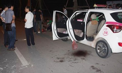 Chứng kiến hiện trường vụ 9x sát hại tài xế taxi Hiện trường đối tượng Hà Văn Hiếu dùng dao sát hại tài xế taxi đêm ngày 6/10
