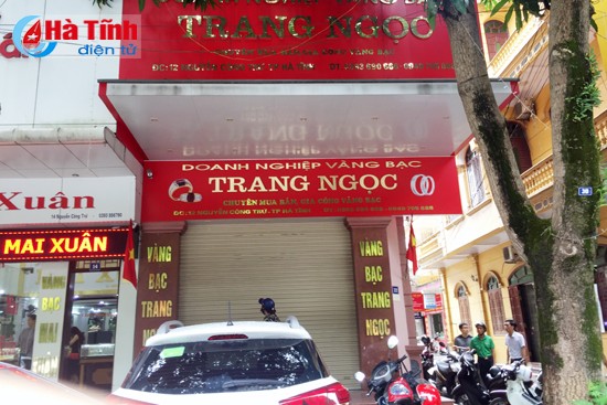 Trộm đột nhập tiệm vàng, lấy nhiều trang sức Tiệm vàng Trang Ngọc, nơi xảy ra vụ trộm