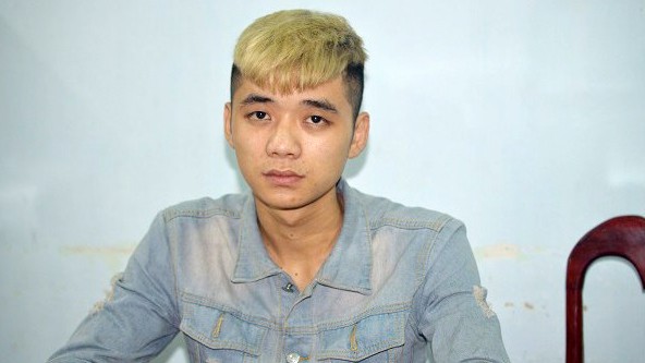 Đi nhà nghỉ với bạn trai, thiếu nữ nhắn gia đình chuộc 500 triệu Trần Lý Hùng tại cơ quan công an