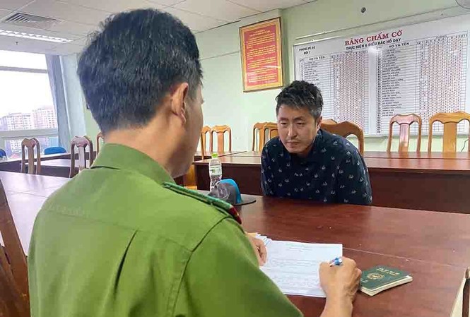 Món nợ khiến giám đốc Hàn Quốc sát hại bạn Jeong In Cheol tại cơ quan điều tra