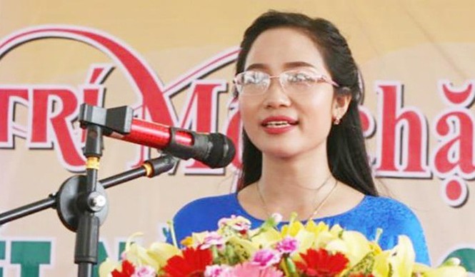 Nữ giám đốc dùng clip nhạy cảm tống tiền hiệu trưởng ở Hải Dương Nguyễn Thị Lan khi chưa bị khởi tố khi dọa tung clip "nóng" để tống tiền