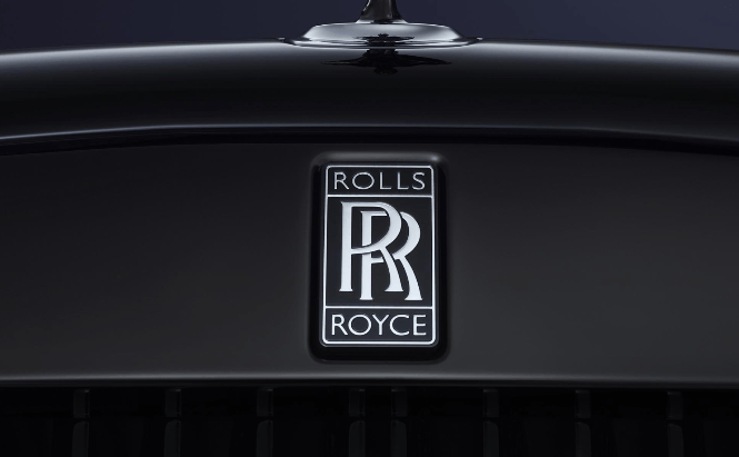 Rolls-Royce Cullinan sắp có thêm phiên bản mạnh mẽ hơn? Rolls-Royce Cullinan sắp có thêm phiên bản mạnh mẽ hơn?