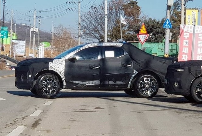 Bán tải Hyundai Santa Cruz lộ ảnh chạy thử Bán tải Hyundai Santa Cruz lộ ảnh chạy thử
