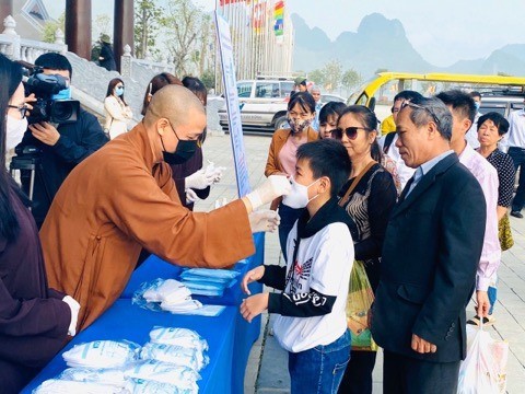 Chùa Bái Đính và Tam Chúc sẵn sàng nhận người cách ly nghi nhiễm Covid-19 Chùa Bái Đính và Tam Chúc sẵn sàng nhận người cách ly nghi nhiễm Covid-19
