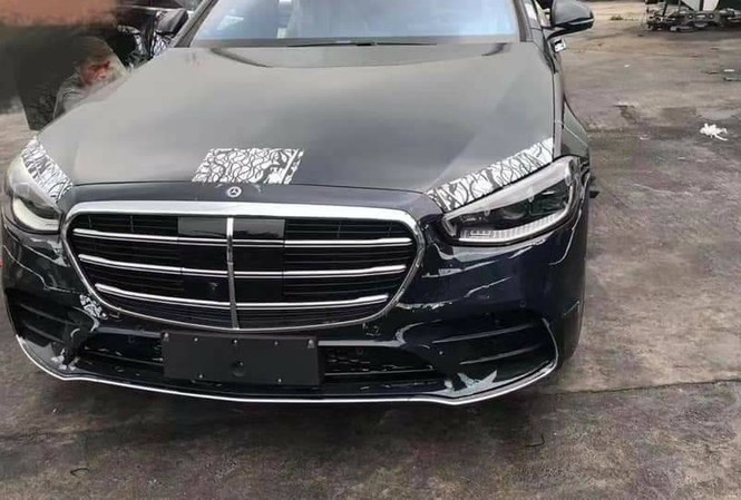 Lộ ảnh Mercedes S-Class thế hệ mới với nội thất lạ lẫm Lộ ảnh Mercedes S-Class thế hệ mới với nội thất lạ lẫm