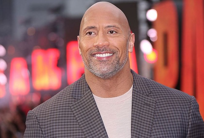 Dwayne Johnson: Từ cầu thủ bóng bầu dục thất bại đến siêu sao giàu có nhất Hollywood Dwayne Johnson: Từ cầu thủ bóng bầu dục thất bại đến siêu sao giàu có nhất Hollywood