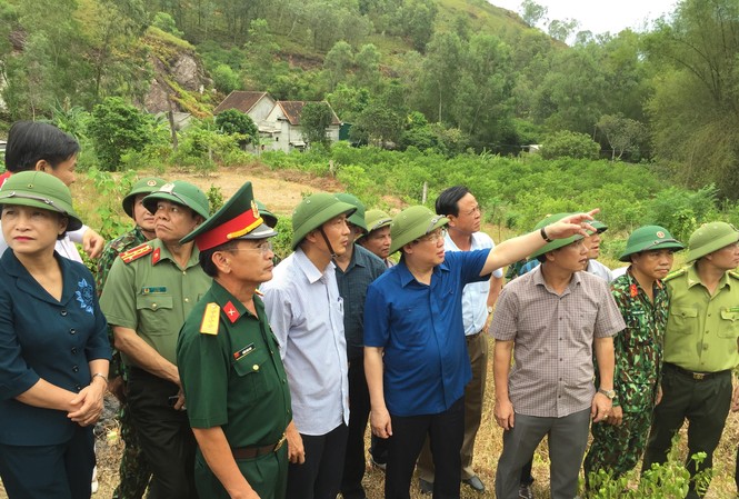 Chưa sử dụng trực thăng để chữa cháy rừng ở Hà Tĩnh Phó Thủ tướng cho biết chưa sử dụng trực thăng để chữa cháy rừng tại Hà Tĩnh
