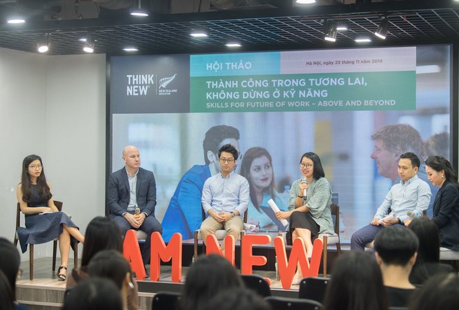 Người trẻ cần chuẩn bị gì để bắt kịp tương lai? Người trẻ cần chuẩn bị gì để bắt kịp tương lai?