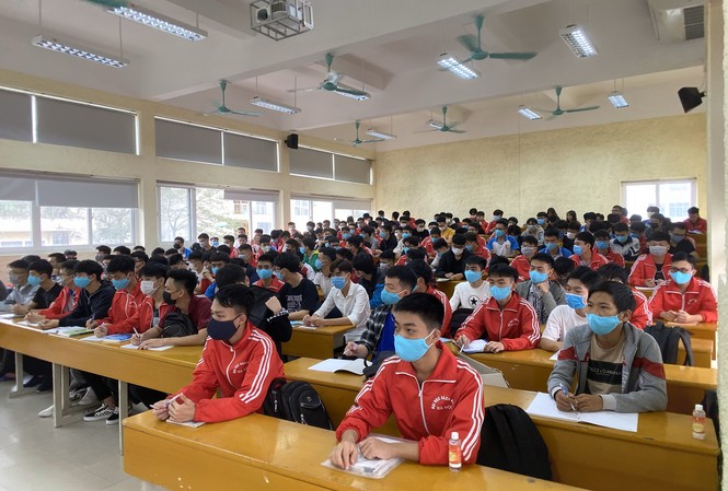 Đại học đào tạo trực tuyến có ổn không, bao nhiêu trường đã thực hiện? Đại học đào tạo trực tuyến có ổn không, bao nhiêu trường đã thực hiện?