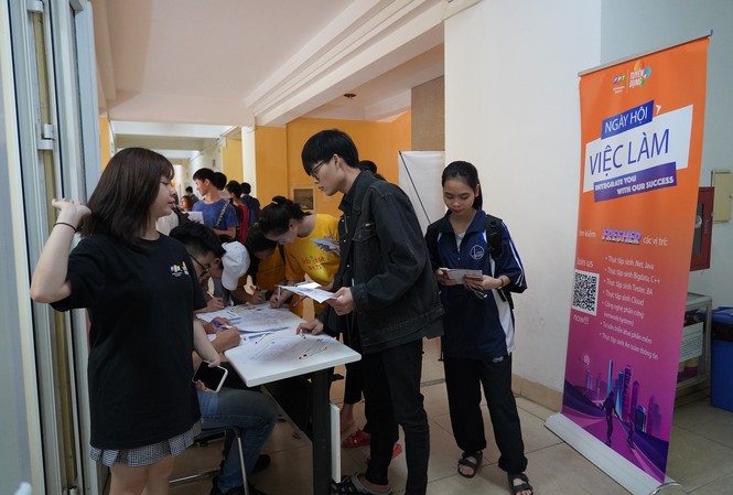 Hệ thống 'truy vết' sinh viên tốt nghiệp: Thước đo chất lượng đại học Hệ thống 'truy vết' sinh viên tốt nghiệp: Thước đo chất lượng đại học