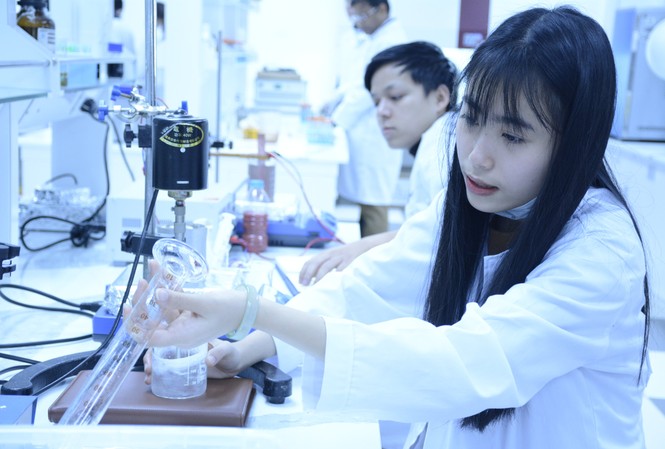 Xây nhóm nghiên cứu mạnh tại các trường ĐH: Tháo nút thắt nghiên cứu khoa học Xây nhóm nghiên cứu mạnh tại các trường ĐH: Tháo nút thắt nghiên cứu khoa học