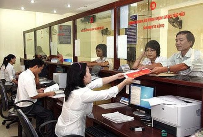 Quy định có hiệu lực từ tháng 10: Giảm biên chế, tăng tiết kiệm Cán bộ, công chức không hoàn thành nhiệm vụ sẽ bị tinh giản biên chế. Ảnh minh họa.