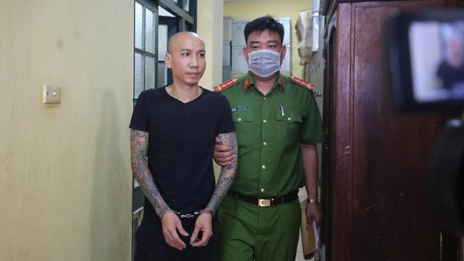 Xét xử giang hồ mạng Phú Lê vào ngày 15/12 Bị cáo Lê Văn Phú tại giai đoạn điều tra.