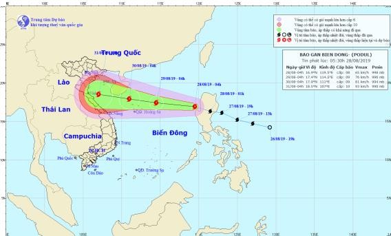 Bão vào Biển Đông, dự báo càng ngày càng mạnh Dự báo đường đi của bão Podul. Với tốc độ di chuyển khá nhanh, bão sẽ nằm trên phía Nam vịnh Bắc Bộ vào sáng Thứ Bảy (31/8)