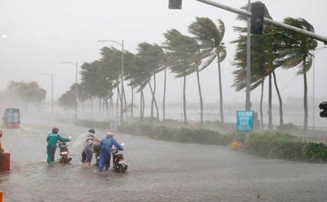 Bão số 5 suy yếu thành áp thấp, mưa rất lớn khắp Trung Bộ và Tây Nguyên Bão số 5 suy yếu thành áp thấp, mưa rất lớn khắp Trung Bộ và Tây Nguyên
