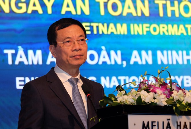 Bộ trưởng Nguyễn Mạnh Hùng: Đã hết thời giấu kín sự cố tấn công mạng Bộ trưởng Bộ Thông tin và Truyền thông Nguyễn Mạnh Hùng.