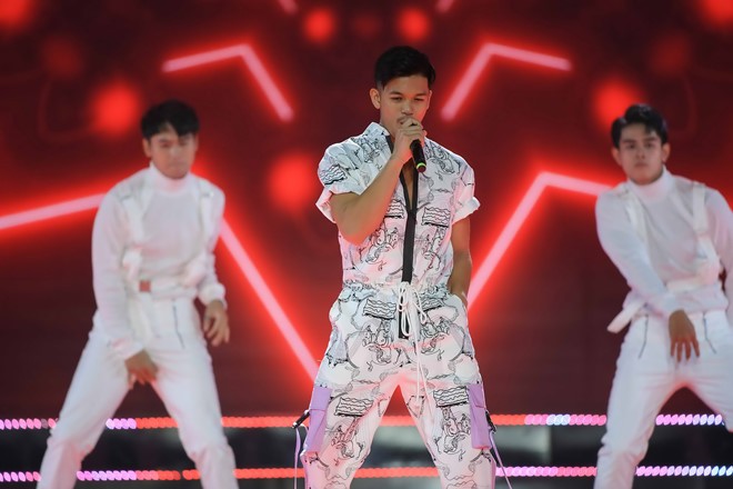 Nhiều ca sỹ nổi tiếng tham gia Gala 'Khát vọng trẻ 12' Nhiều ca sỹ nổi tiếng tham gia Gala 'Khát vọng trẻ 12'