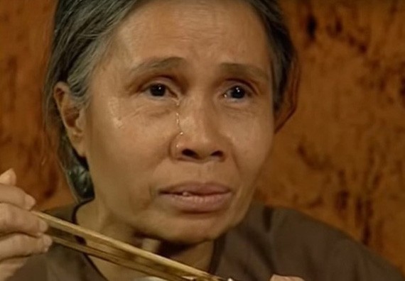 Nghệ sỹ Ánh Hoa: Cuộc đời khổ cực từ đời thực tới màn ảnh Nghệ sỹ Ánh Hoa: Cuộc đời khổ cực từ đời thực tới màn ảnh