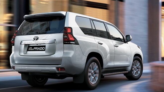 Ô tô nhập khẩu bất ngờ tăng mạnh Land Cruiser Prado 2017 giá bán lẻ là 2.262.000.000 đồng