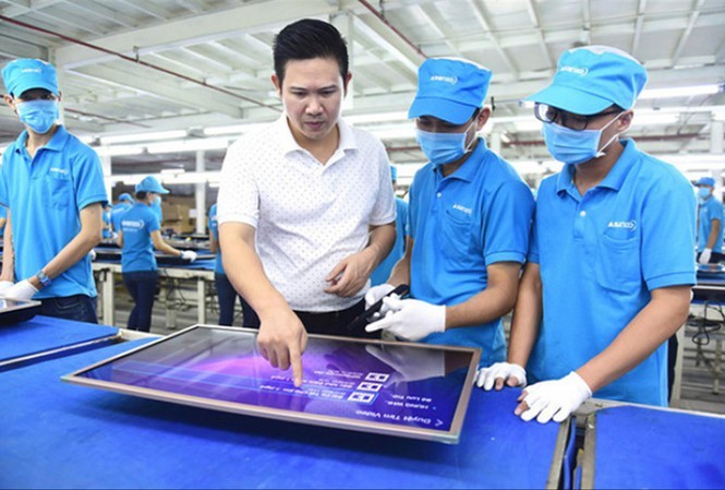 Nhập nhèm hàng 'Made in Việt Nam' đến bao giờ? Ông Vũ Tiến Lộc cho rằng, câu chuyện Asanzo không chỉ là của họ, mà là vấn đề của rất nhiều doanh nghiệp Việt Nam