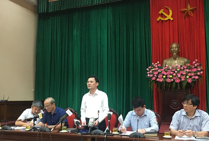 Hà Nội lý giải vì sao không đấu giá đất liên quan 5 dự án BT Ông Phạm Quý Tiên, Chánh văn phòng UBND thành phố trả lời báo chí