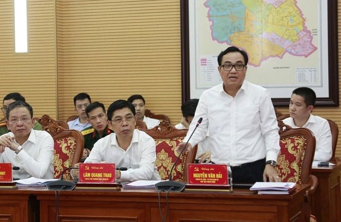 Đề xuất xây dựng quảng trường thứ 5 ở Hà Nội Bí thư Quận ủy Nam Từ Liêm Nguyễn Văn Hải phát biểu tại buổi làm việc