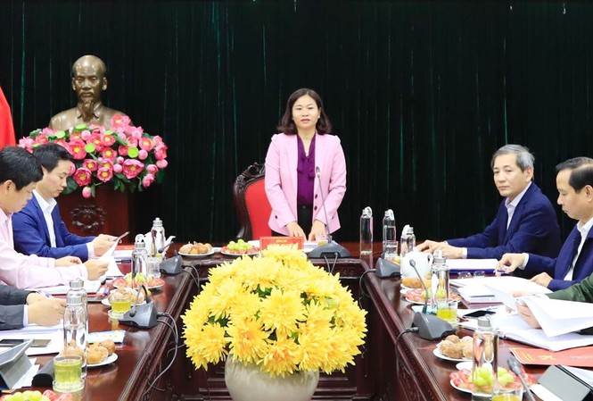 Phó Bí thư Thường trực Thành ủy Hà Nội làm việc với Quận uỷ Ba Đình Phó Bí thư Thường trực Thành ủy Hà Nội Nguyễn Thị Tuyến phát biểu tại buổi làm việc