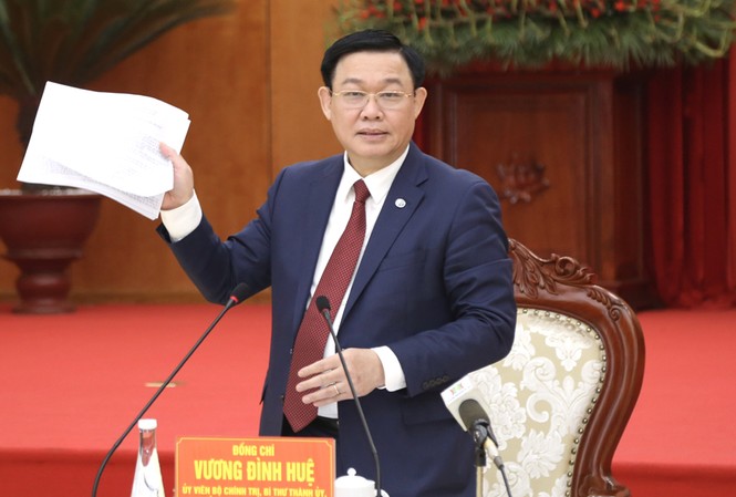 Bí thư Hà Nội: Hoàng Mai phải đột phá trong giải phóng mặt bằng Bí thư Thành ủy Hà Nội Vương Đình Huệ kết luận buổi làm việc