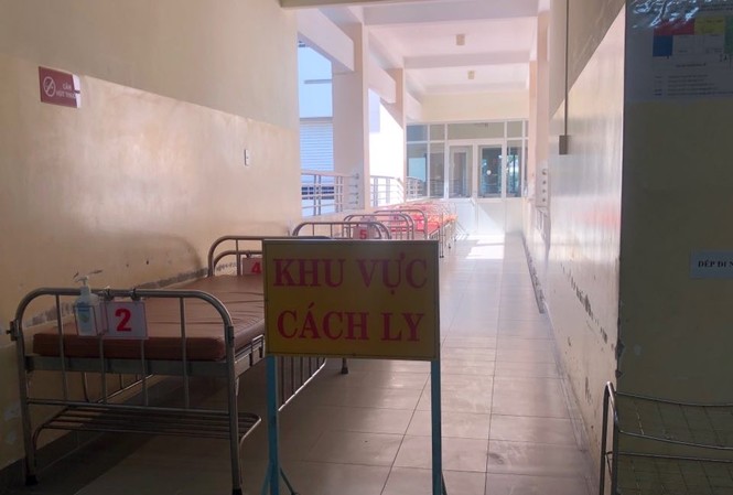 Tiếp xúc gần với người mắc Covid-19, du khách Anh không chịu khai nơi ở Tiếp xúc gần với người mắc Covid-19, du khách Anh không chịu khai nơi ở
