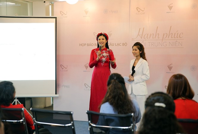 Hoa hậu Ngọc Hân trở thành 'trùm mối sỉ' Hoa hậu Ngọc Hân trở thành 'trùm mối sỉ'