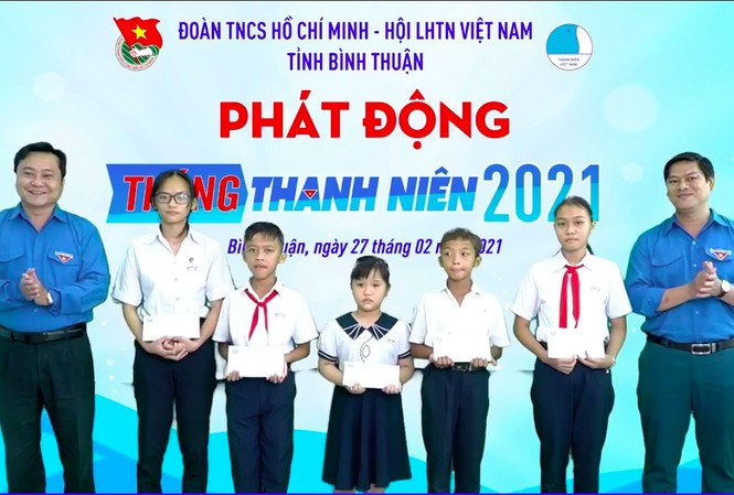 Hàng ngàn ý tưởng sáng kiến trong Tháng Thanh niên 2021 Hàng ngàn ý tưởng sáng kiến trong Tháng Thanh niên 2021