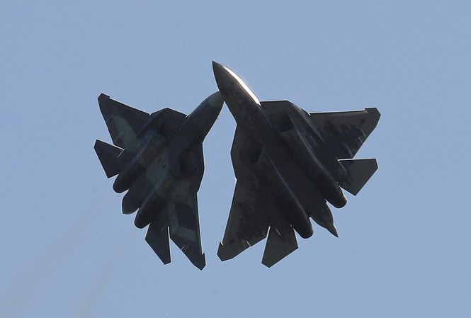 Số phận long đong, tương lai bất định của tiêm kích tàng hình Su-57 Nga Tiêm kích tàng hình Su-57 của Nga
