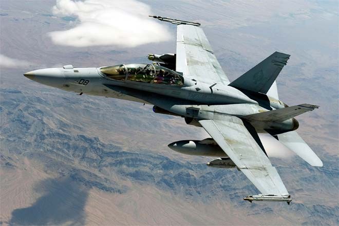 So kè tiêm kích trên hạm Mỹ-Trung: F/A-18 có chắc thắng J-15? F/A-18