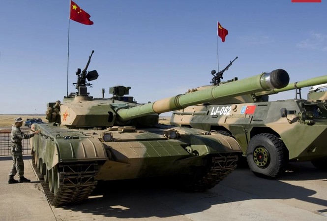 'Mổ xẻ' xe tăng Type 99 của quân đội Trung Quốc: Tốt nhưng quá đắt Xe tăng Type 99 của quân đội Trung Quốc