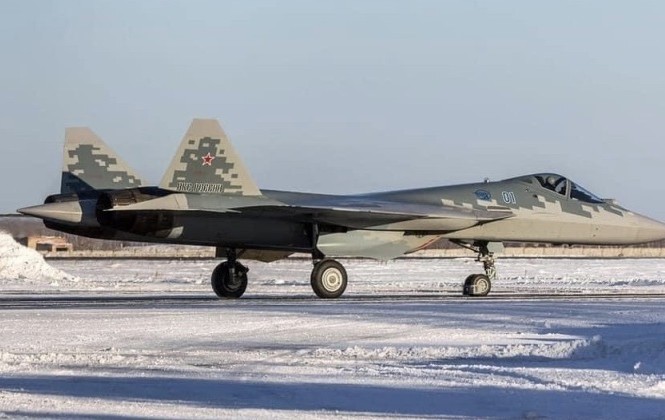 Không quân Nga sẽ trang bị một loạt vũ khí siêu vượt âm cho tiêm kích tàng hình Su-57 Tiêm kích Su-57 đã được triển khai tại Quân khu phía Nam của Nga